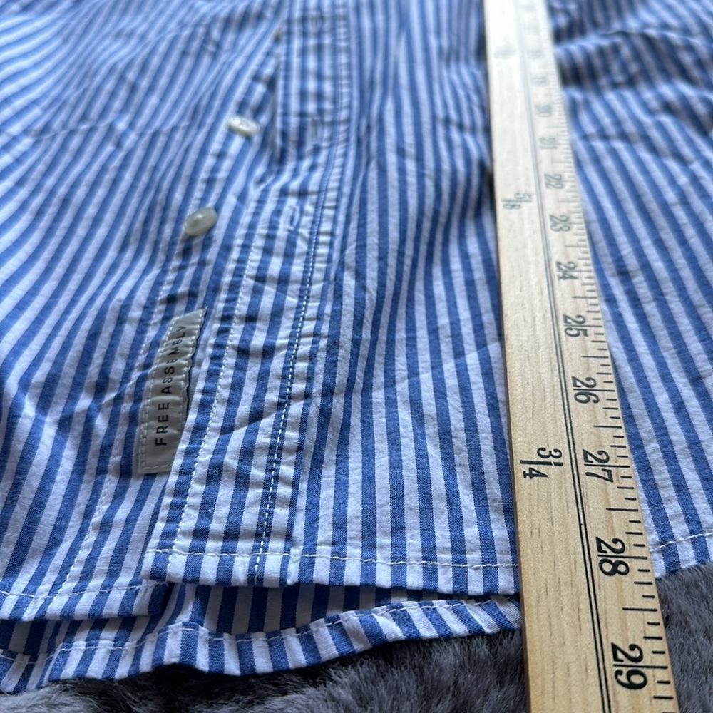 Free Assembly Blue and White striped long sleeve button Size S (unisex style) - Picture 8 of 9